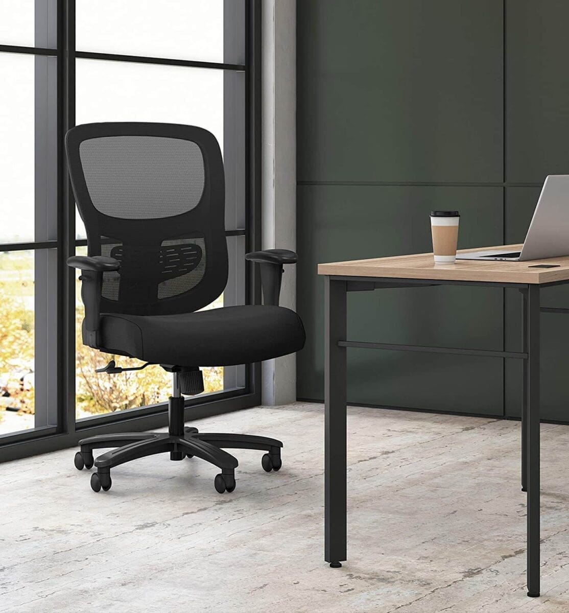 Comfortable Mesh Home Office Ergonomic Chair by Sadie (Lifestyle)