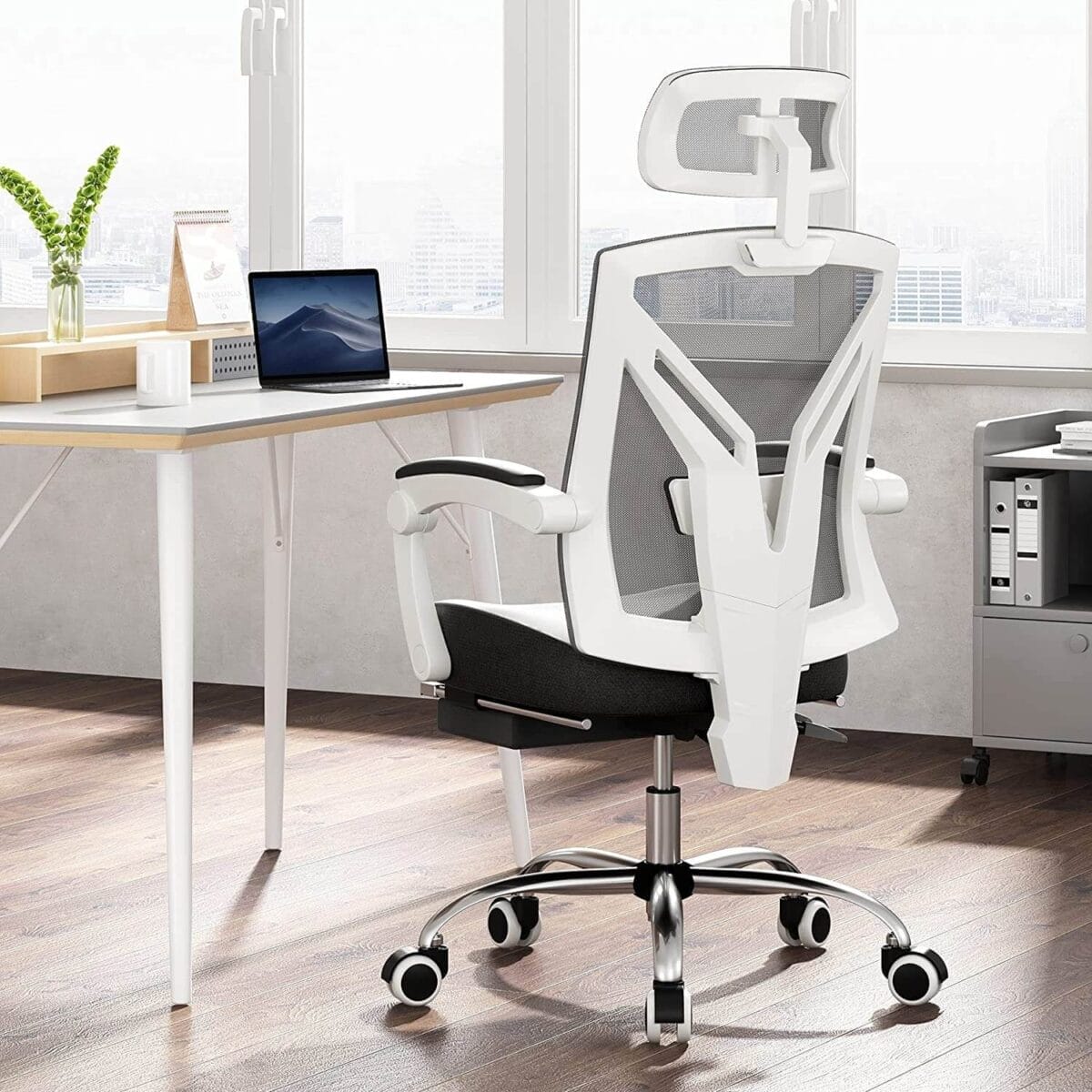 Recliner High Back Ergonomic Office Chair by Hbada (Lifestyle)